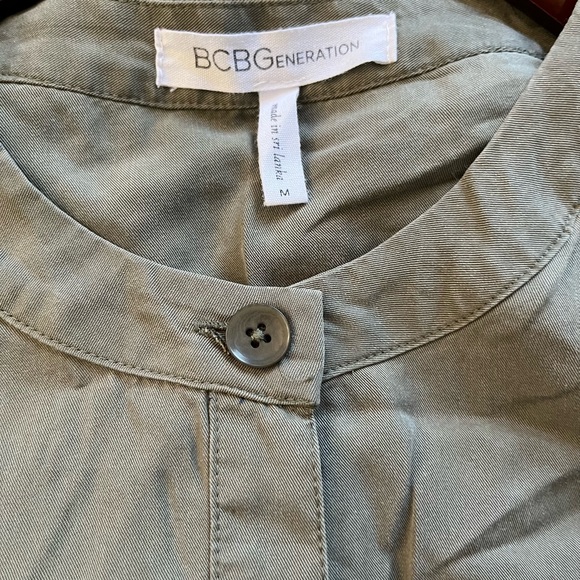 BCBG Romper - Picture 6 of 7